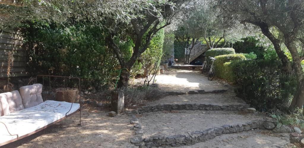 Mas Luis Alvarez La Capelle-et-Masmolene Dış mekan fotoğraf